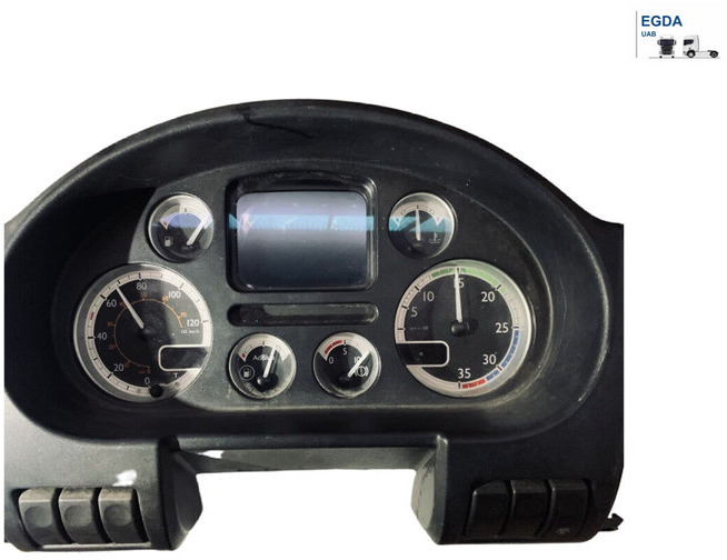 DAF 65 - Dashboard: picture 1 DAF 65 - Dashboard: picture 1