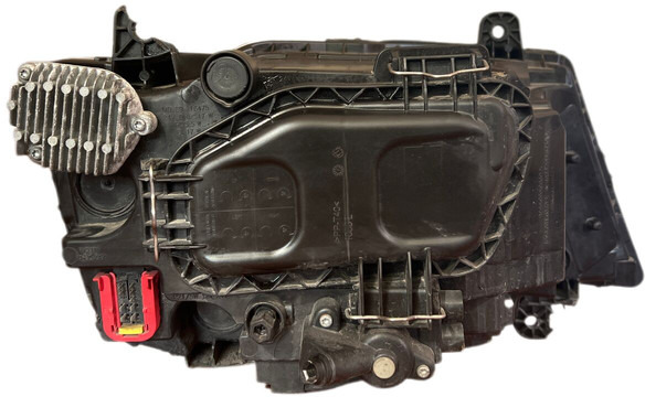 MAN TGX - Headlight: picture 4 MAN TGX - Headlight: picture 4