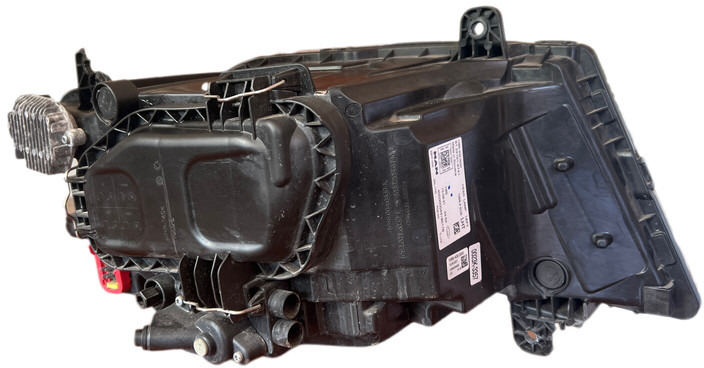 MAN TGX - Headlight: picture 5 MAN TGX - Headlight: picture 5