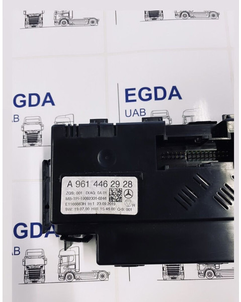 Mercedes-Benz ACTROS 6 (11) - ECU: picture 4 Mercedes-Benz ACTROS 6 (11) - ECU: picture 4