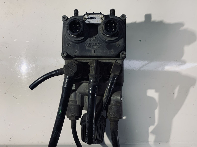 Mercedes-Benz ACTROS - Valve: picture 1 Mercedes-Benz ACTROS - Valve: picture 1