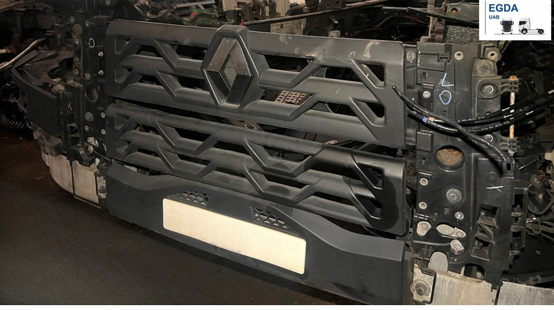 Renault - Bumper: picture 1 Renault - Bumper: picture 1