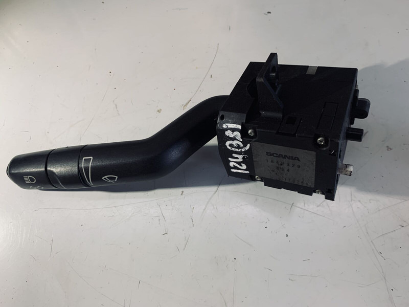 Scania 124 - Relay: picture 1 Scania 124 - Relay: picture 1