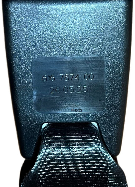 Volvo FH5/Aero - Spare parts: picture 3 Volvo FH5/Aero - Spare parts: picture 3