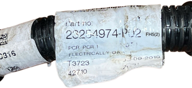 Volvo FH5 - Cables/ Wire harness: picture 2 Volvo FH5 - Cables/ Wire harness: picture 2