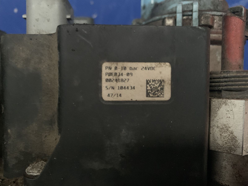 Volvo FM11 - Fuel pump: picture 2 Volvo FM11 - Fuel pump: picture 2