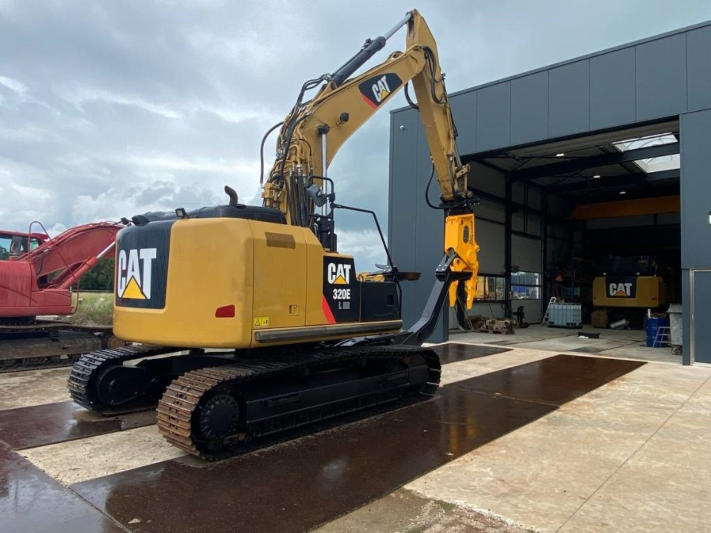 CAT 320 EL RR CAR DISMANTLER - Demolition excavator: picture 4 CAT 320 EL RR CAR DISMANTLER - Demolition excavator: picture 4