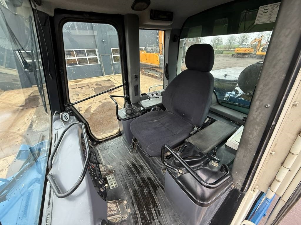 CAT 963 C - Crawler loader: picture 3 CAT 963 C - Crawler loader: picture 3