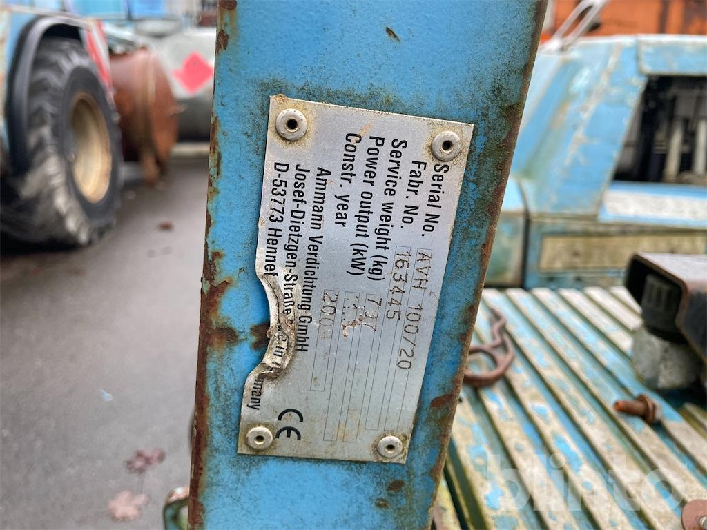 Vibratory plate Ammann AVH 100/20 (2012) Ersatzteilspender: picture 6 Vibratory plate Ammann AVH 100/20 (2012) Ersatzteilspender: picture 6