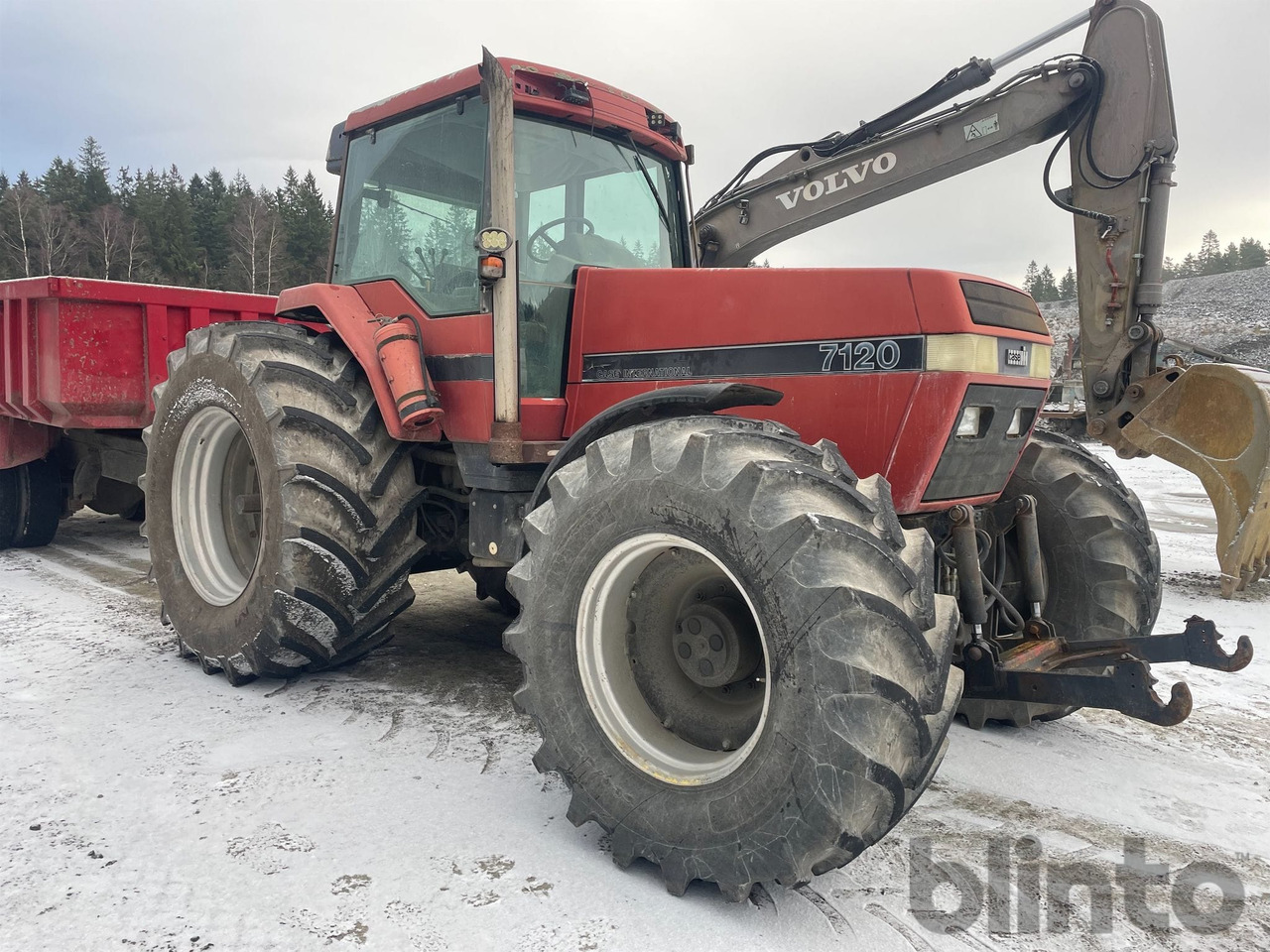 CASE 1H 7120 - Farm tractor: picture 2 CASE 1H 7120 - Farm tractor: picture 2