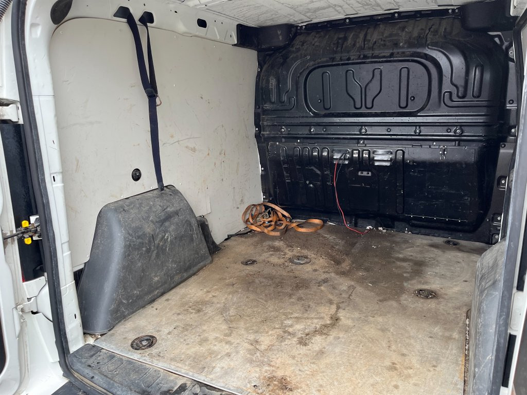 Commercial vehicle FIAT DOBLO: picture 45