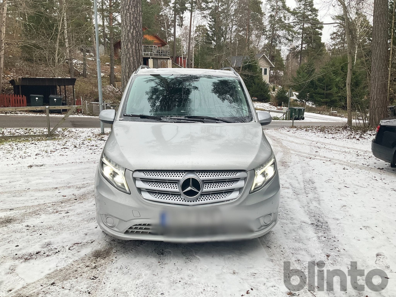 MERCEDES-BENZ 119 4x4 - Commercial vehicle: picture 4 MERCEDES-BENZ 119 4x4 - Commercial vehicle: picture 4