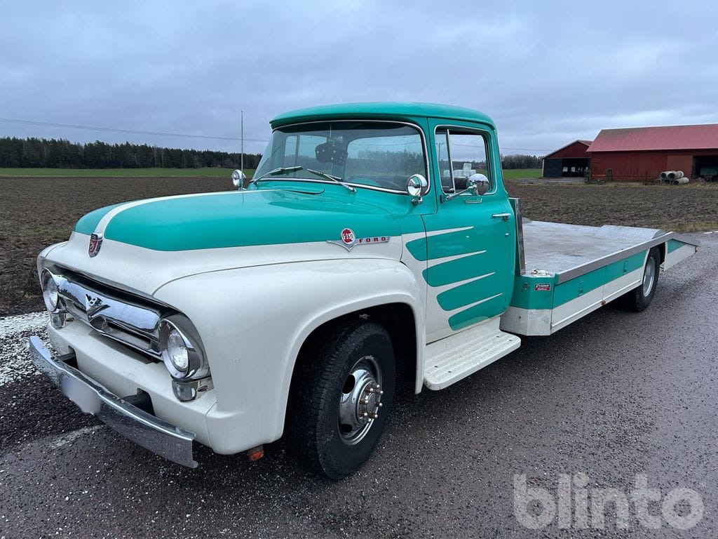 Ford F350 - Autotransporter truck: picture 1 Ford F350 - Autotransporter truck: picture 1