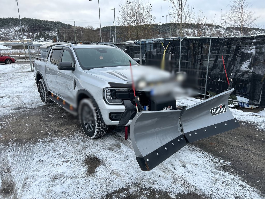 Ford Ranger med Plog och Spridare - Pickup truck: picture 1 Ford Ranger med Plog och Spridare - Pickup truck: picture 1