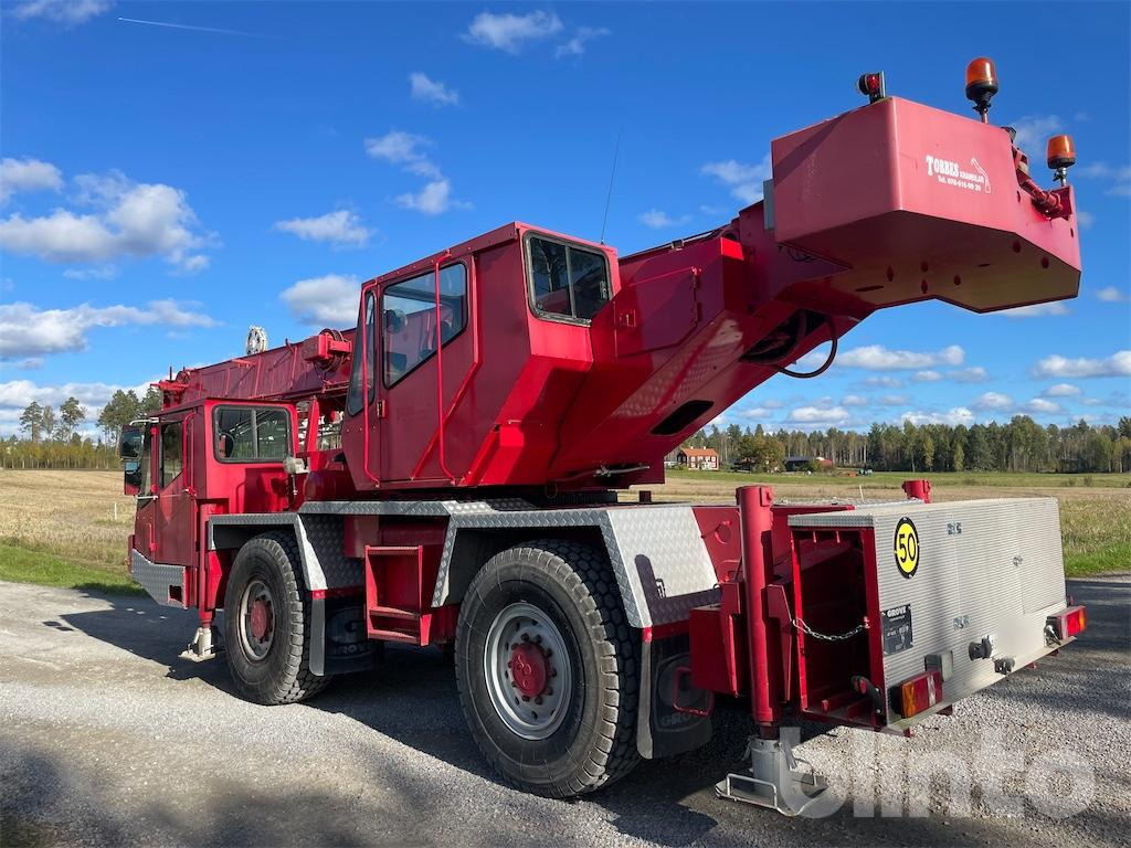 Grove At 400 - Mobile crane: picture 2 Grove At 400 - Mobile crane: picture 2
