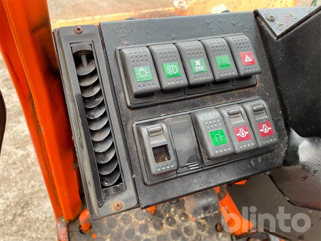 Snow removal vehicle Holder 524: picture 17