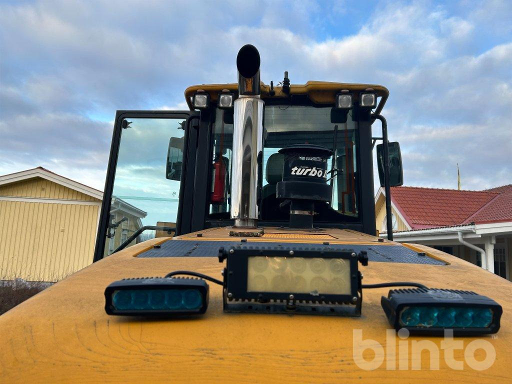 Wheel loader JCB 436: picture 15