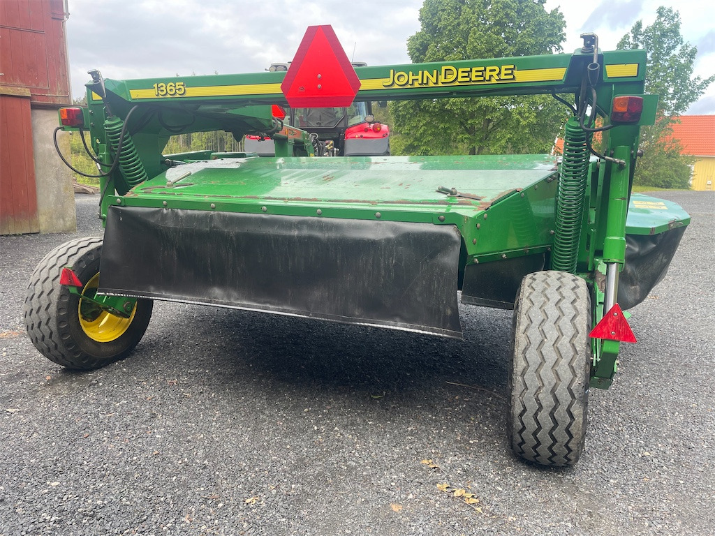 John Deere 1365 - Flail mower/ Mulcher: picture 4 John Deere 1365 - Flail mower/ Mulcher: picture 4