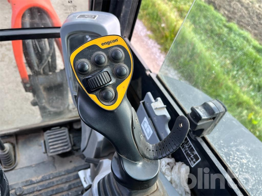 Mini excavator Kubota U27-4 med maskinsläp: picture 48