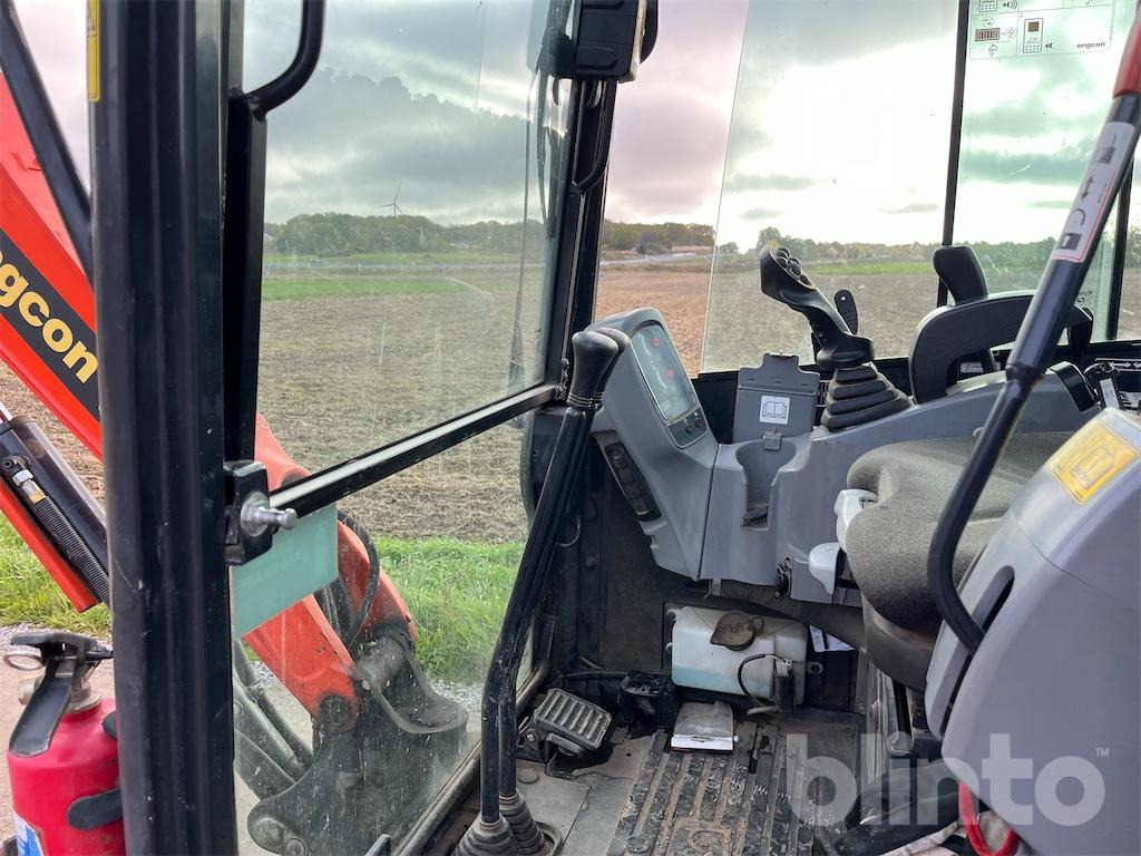 Mini excavator Kubota U27-4 med maskinsläp: picture 45