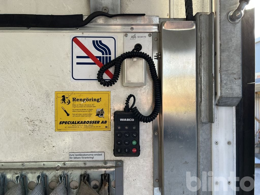 MAN TGM 26.340 6X2 - Box truck: picture 2 MAN TGM 26.340 6X2 - Box truck: picture 2