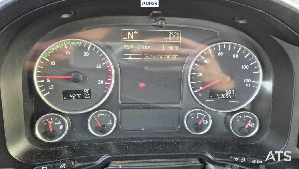 MAN TGS 33.400 (2009) - Tipper, Crane truck: picture 5 MAN TGS 33.400 (2009) - Tipper, Crane truck: picture 5