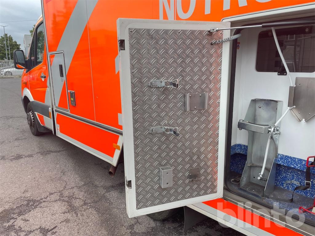 Ambulance Mercedes Benz Sprinter: picture 45