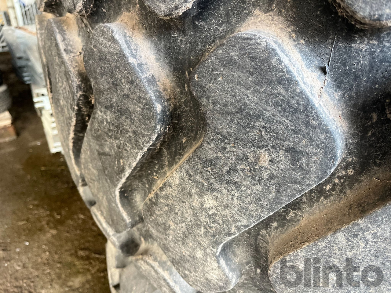 Michelin 20.5R25 - Tire for Construction machinery: picture 2 Michelin 20.5R25 - Tire for Construction machinery: picture 2