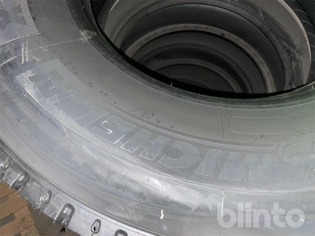 MichelinX Multiway 3D 295/80R22,5 - Tire for Truck: picture 4 MichelinX Multiway 3D 295/80R22,5 - Tire for Truck: picture 4