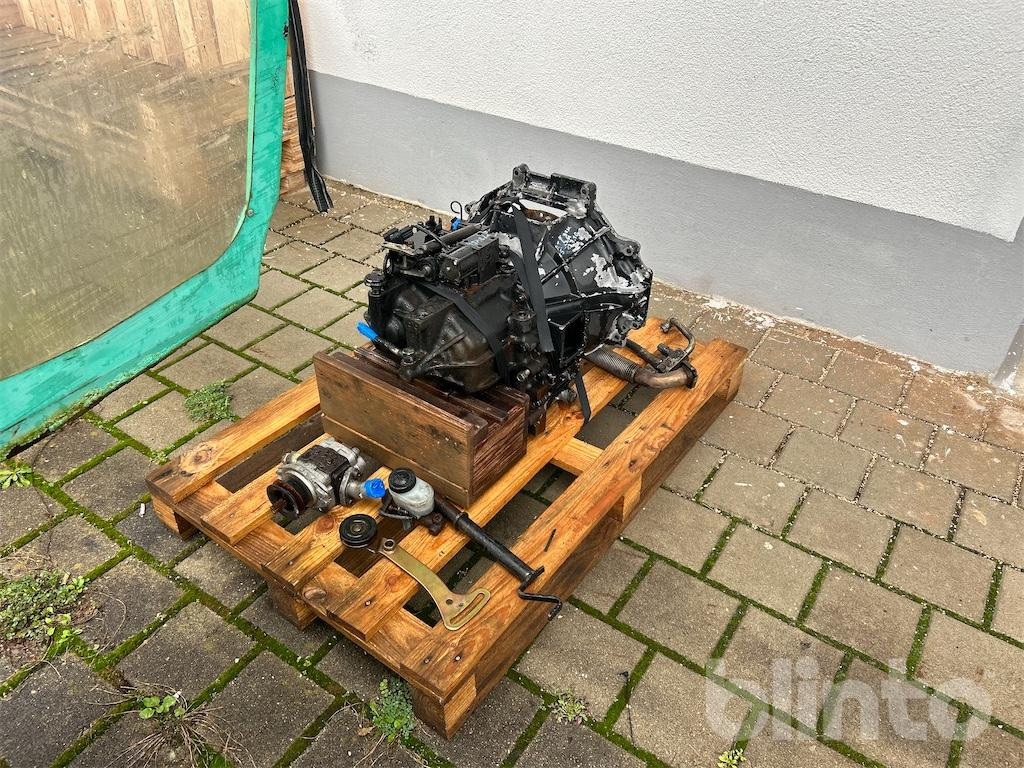 (Mitsubishi FD 15K) - Gearbox and parts for Construction machinery: picture 4 (Mitsubishi FD 15K) - Gearbox and parts for Construction machinery: picture 4