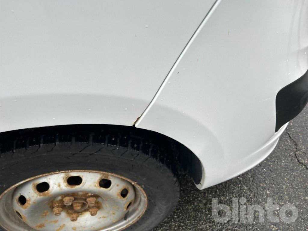 Panel van Opel Vivaro 2.9 t 1.6 CDTI: picture 25