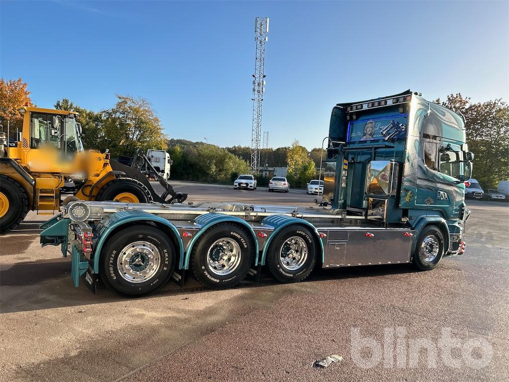 SCANIA R560LB 8X4 med HIAB 24T krok - Hook lift truck: picture 3 SCANIA R560LB 8X4 med HIAB 24T krok - Hook lift truck: picture 3