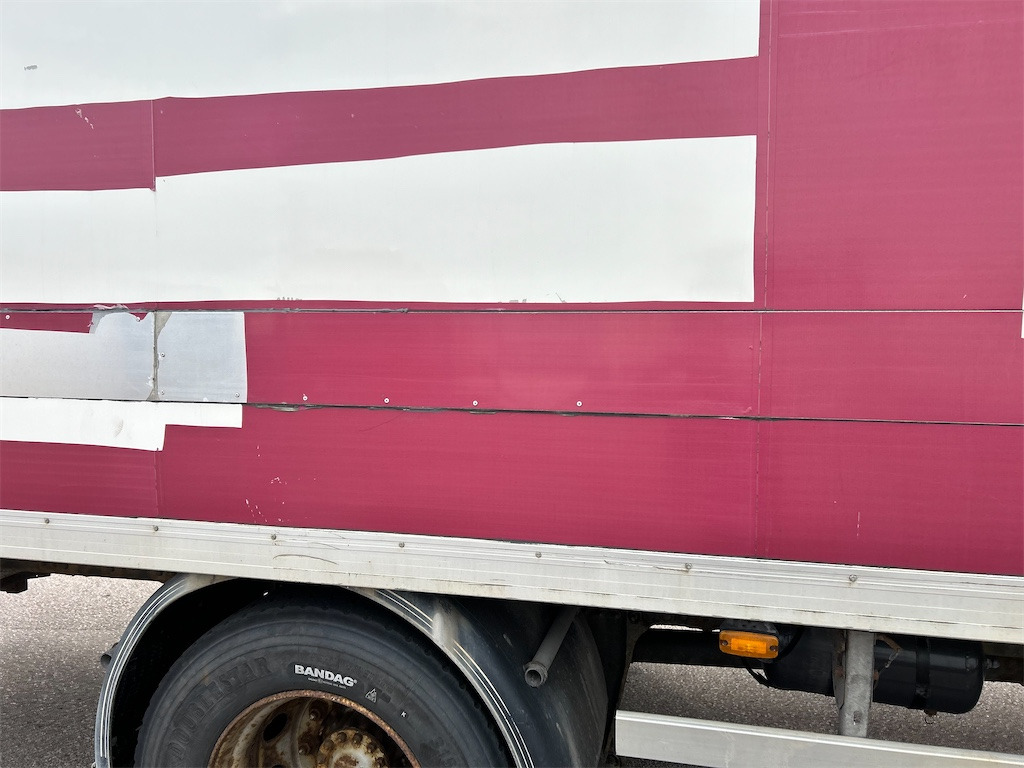Truck VOLVO FM-300 4X2: picture 45