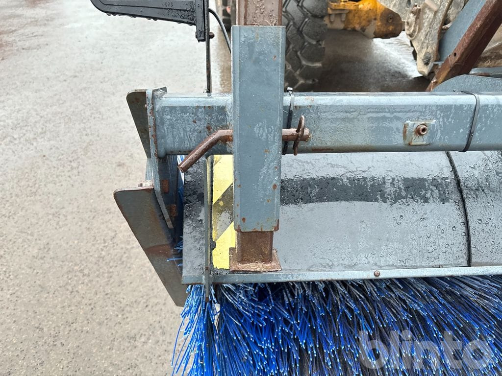 Broom UFO 3,5 Meter: picture 11