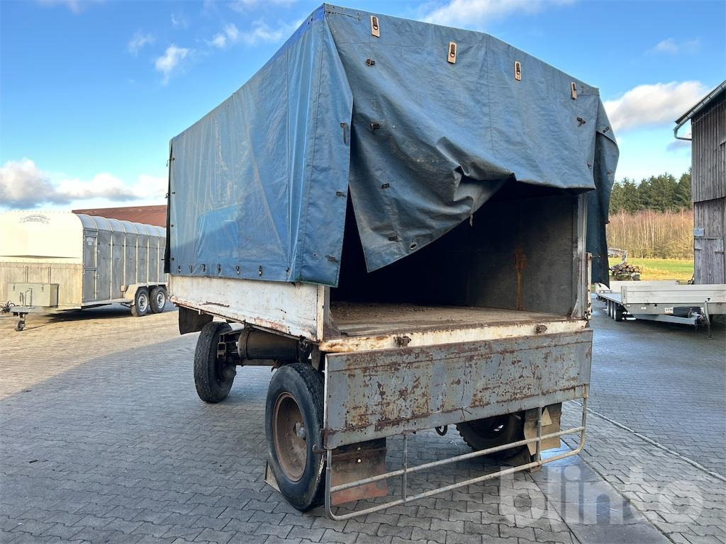 VEB THK 5 Pritsche (1980) - Closed box trailer: picture 4 VEB THK 5 Pritsche (1980) - Closed box trailer: picture 4