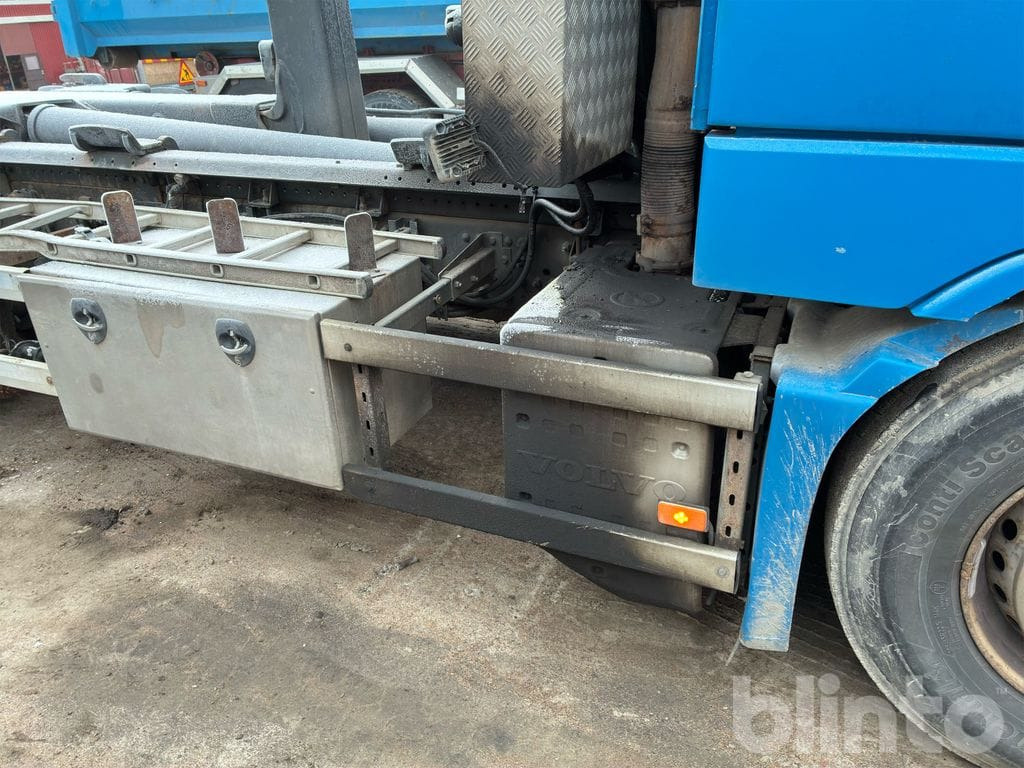 Hook lift truck VOLVO FH 420 6*2: picture 14