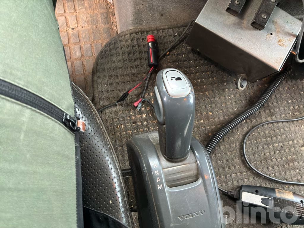 Hook lift truck VOLVO FH 420 6*2: picture 50