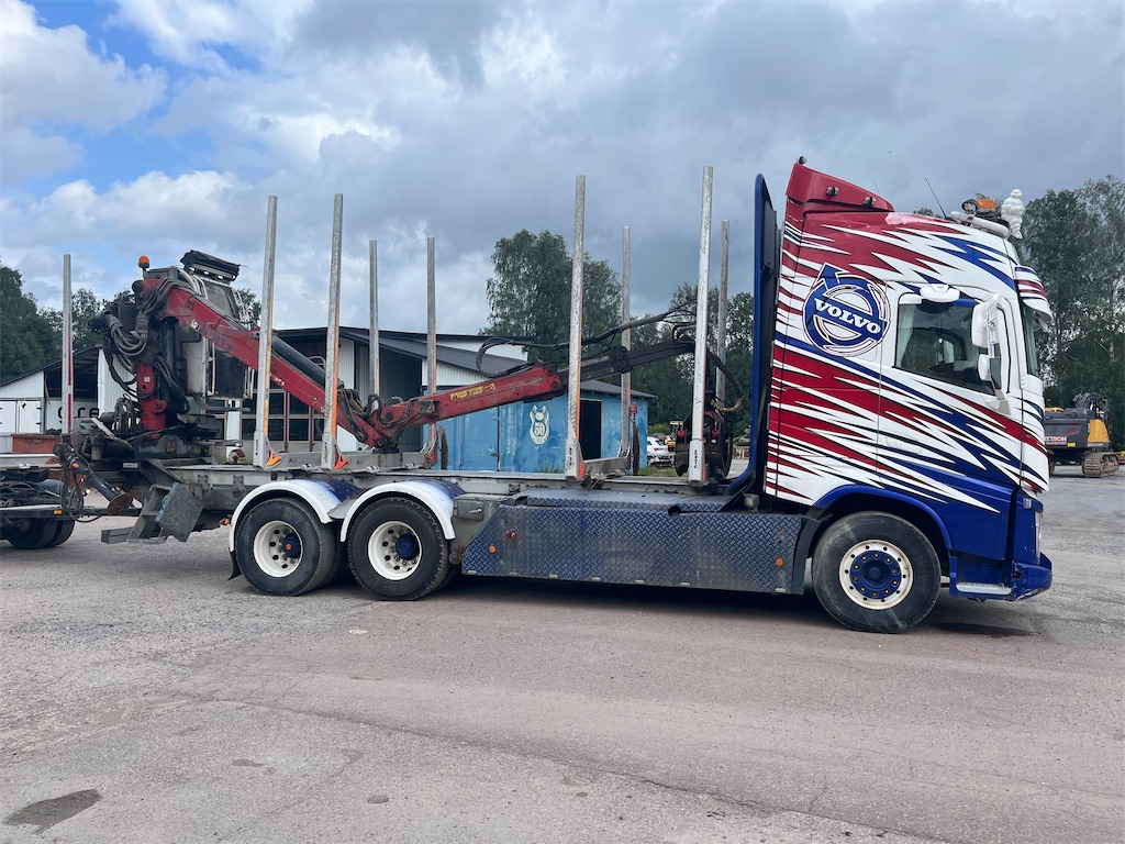 VOLVO FH 6*4 - Timber truck, Crane truck: picture 5 VOLVO FH 6*4 - Timber truck, Crane truck: picture 5