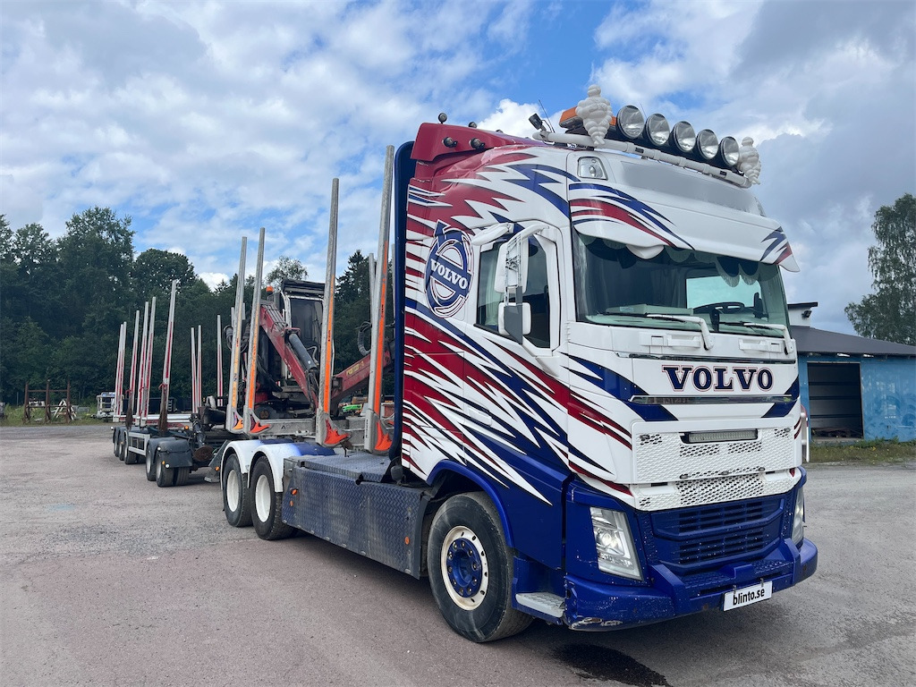 VOLVO FH 6*4 - Timber truck, Crane truck: picture 4 VOLVO FH 6*4 - Timber truck, Crane truck: picture 4