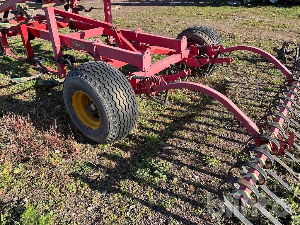 Väderstad Cultus 16 - Cultivator: picture 4 Väderstad Cultus 16 - Cultivator: picture 4
