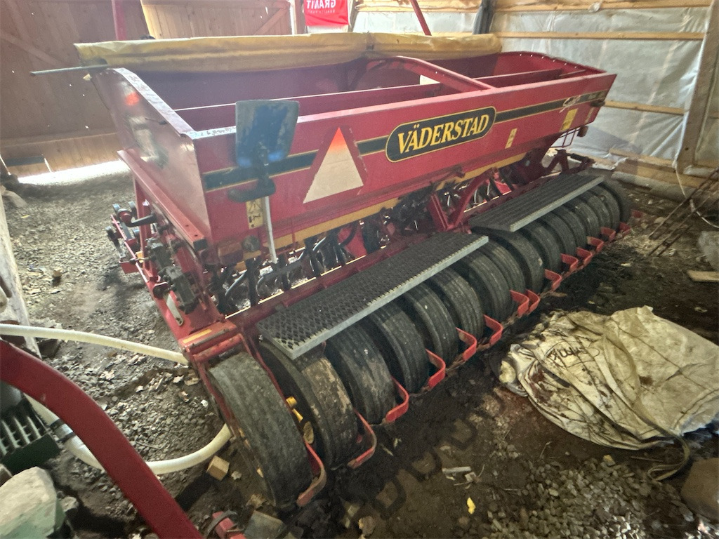Väderstad super rapid 400C - Seed drill: picture 5 Väderstad super rapid 400C - Seed drill: picture 5
