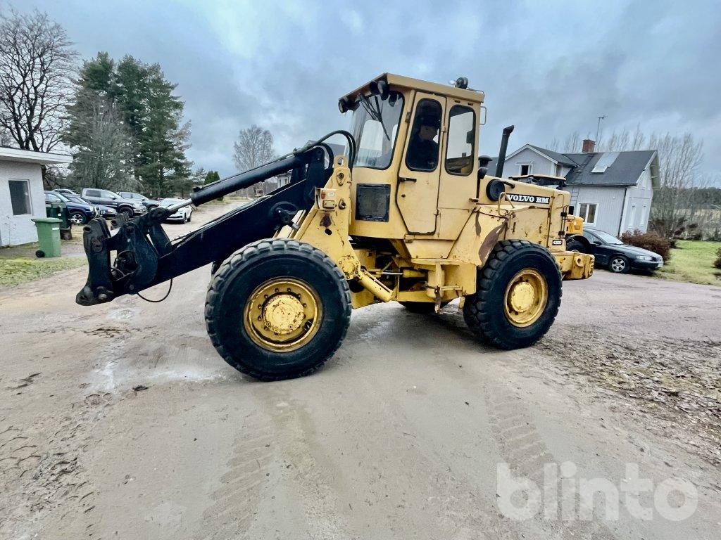 Volvo 4300 - Wheel loader: picture 1 Volvo 4300 - Wheel loader: picture 1