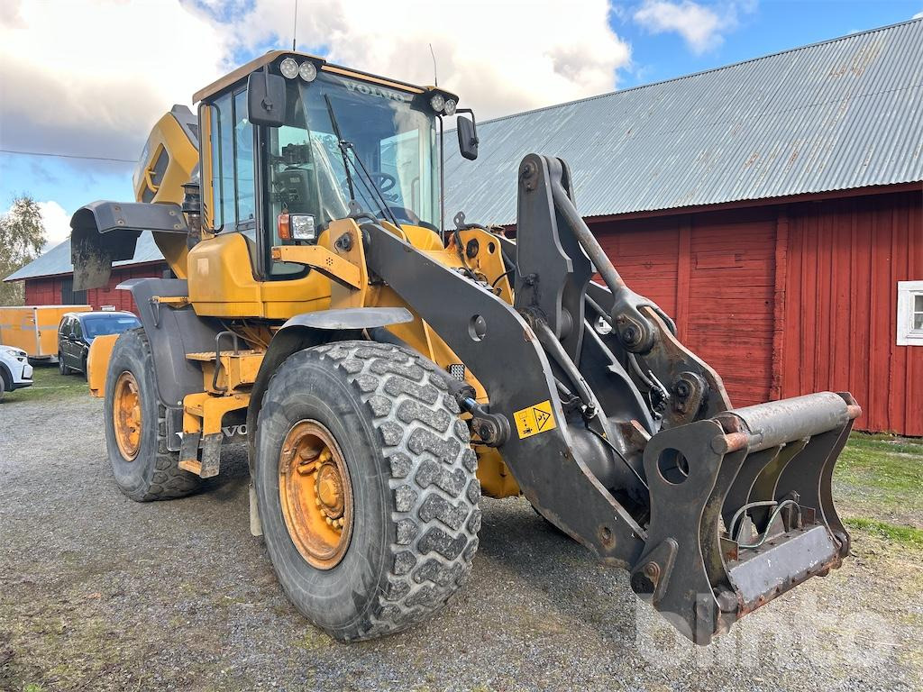 Volvo L90G - Wheel loader: picture 5 Volvo L90G - Wheel loader: picture 5