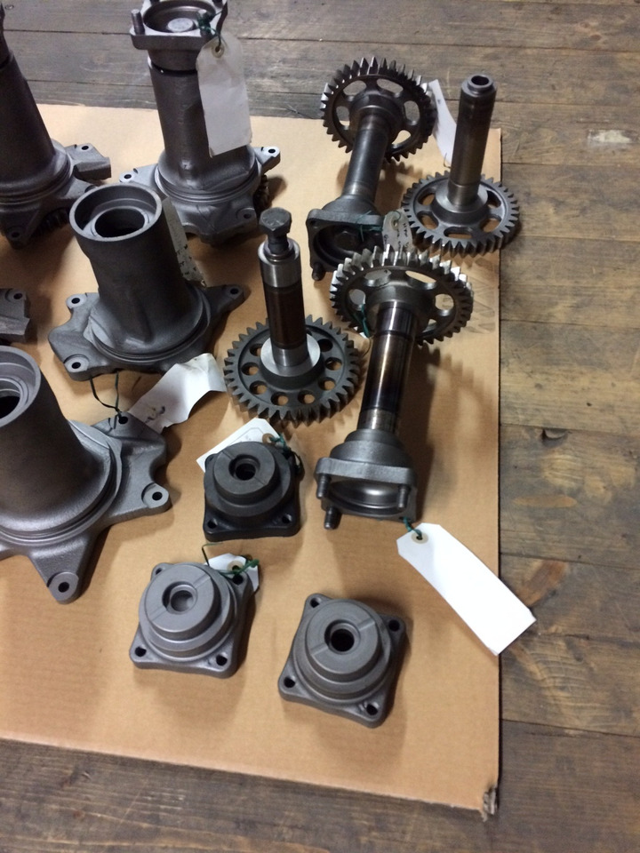 ALBERO VENTILATORE ASSEMBLAGGIO - MAN 51066006117 / 51066006121 - Cooling system for Truck: picture 3 ALBERO VENTILATORE ASSEMBLAGGIO - MAN 51066006117 / 51066006121 - Cooling system for Truck: picture 3