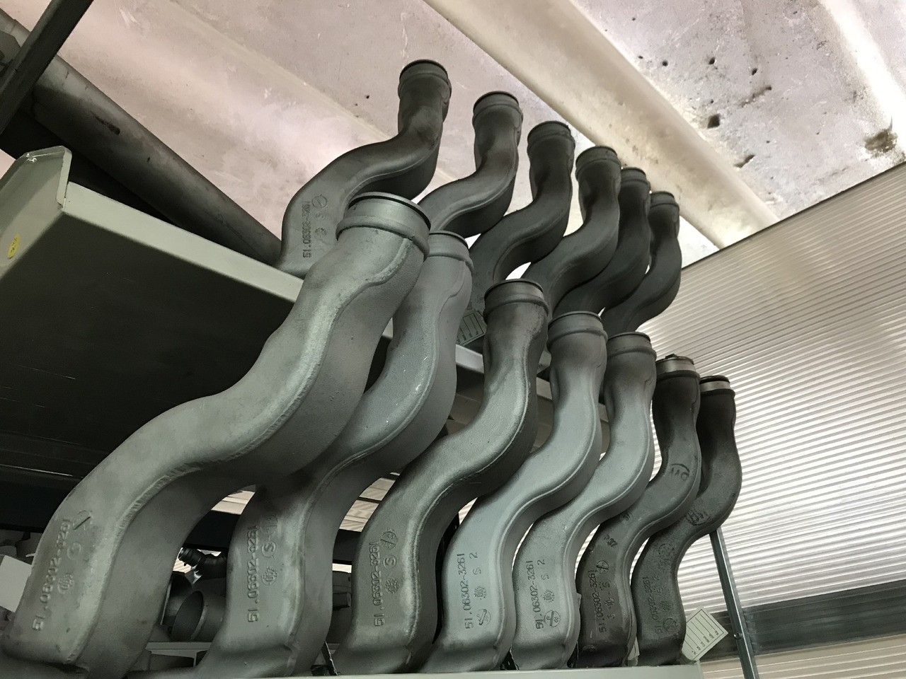 GOMITO LIQUIDO RAFFREDDAMENTO MAN - Cooling system for Truck: picture 2 GOMITO LIQUIDO RAFFREDDAMENTO MAN - Cooling system for Truck: picture 2