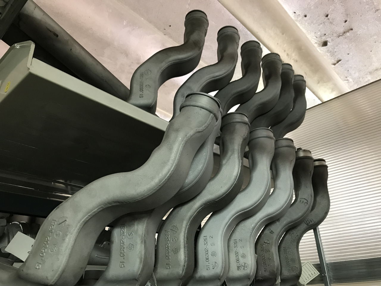 GOMITO LIQUIDO RAFFREDDAMENTO MAN - Cooling system for Truck: picture 1 GOMITO LIQUIDO RAFFREDDAMENTO MAN - Cooling system for Truck: picture 1