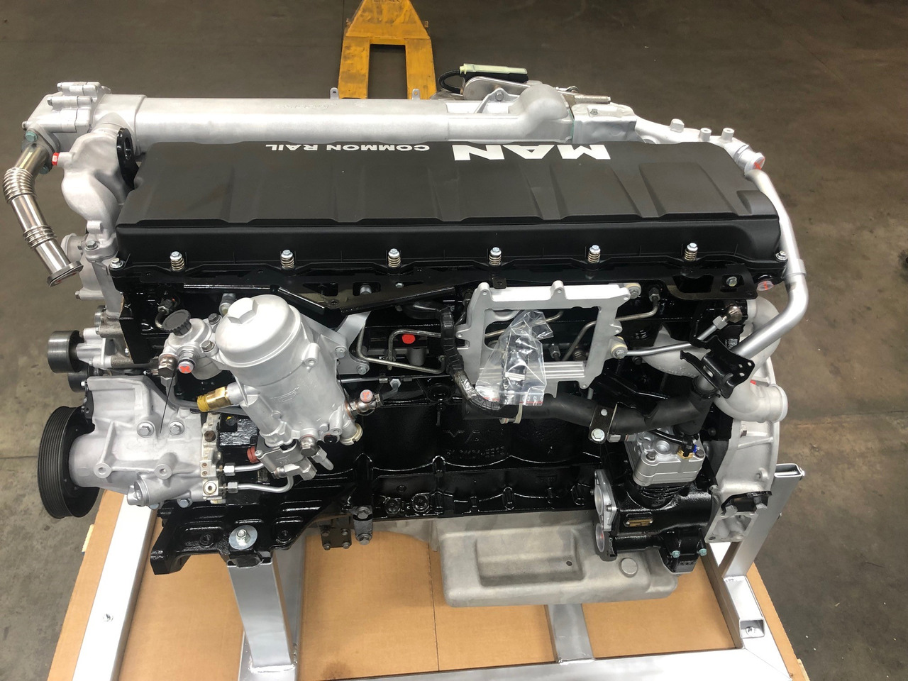 Engine MOTORE MAN D2066LOH01 / MAN D2066 LOH01: picture 10