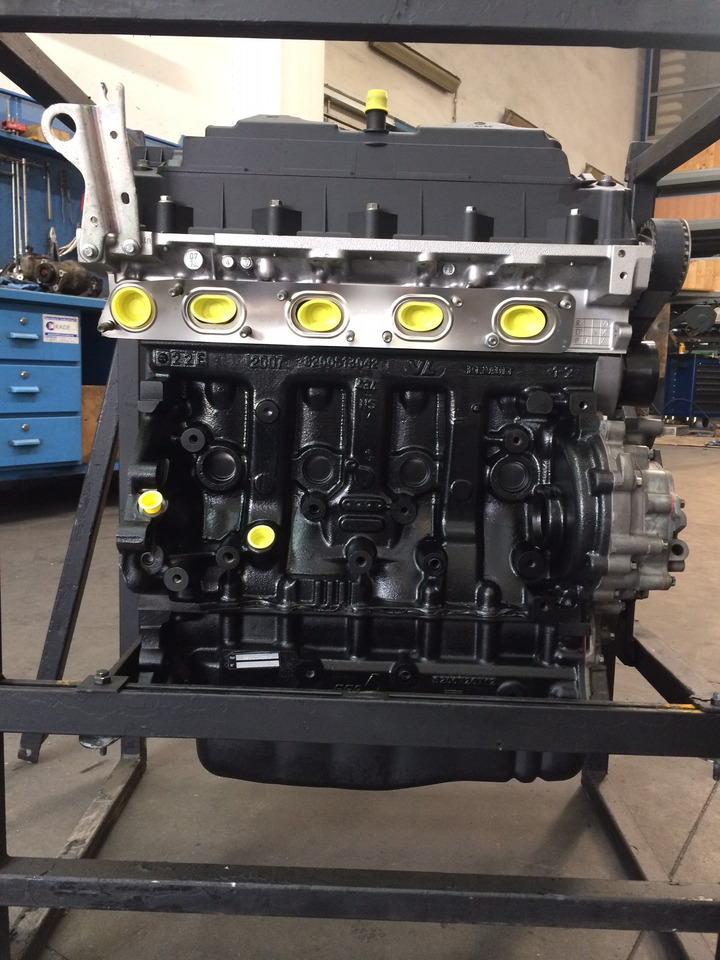 Engine MOTORE SEMICOMPLETO RENAULT G9U-A6 PER VEICOLO RENAULT MASTER: picture 15