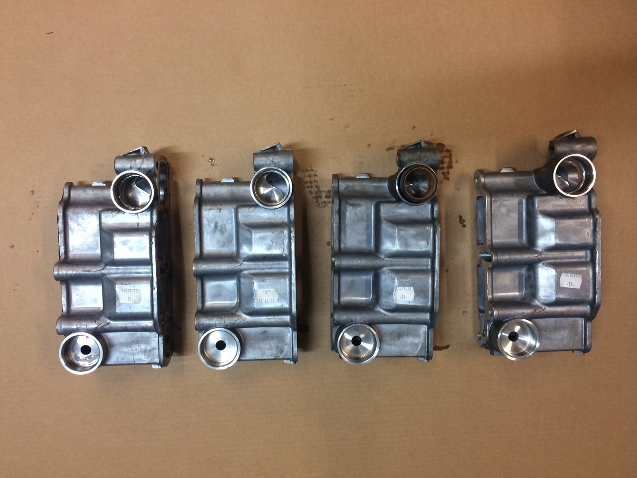 SCATOLA TERMOSTATO MAN 51064040102 - Thermostat for Truck: picture 3 SCATOLA TERMOSTATO MAN 51064040102 - Thermostat for Truck: picture 3