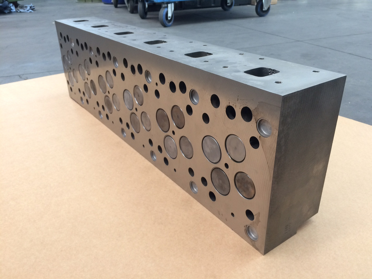 TESTATA CILINDRO MAN 51031006273 - MOTORE MAN D0836 Common Rail - Motorhead: picture 5 TESTATA CILINDRO MAN 51031006273 - MOTORE MAN D0836 Common Rail - Motorhead: picture 5